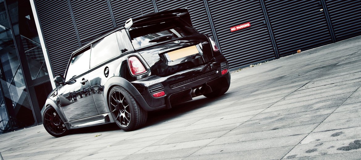 R56 with Orranje G-Wing GP Style Spoiler