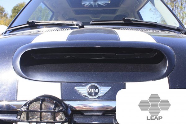 LEAP Omicron R53 MINI Larger Bonnet Scoop | Orrannje