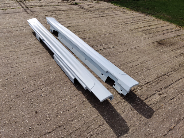 Orranje JCW Side Skirts F54