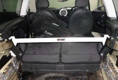 Ultra Racing Rear Strut Brace RE2-1645 R55 R56